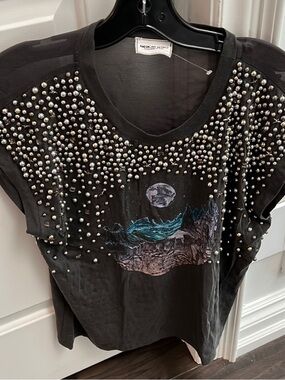 AMERICAN RETRO Embellished Grey Black Top with Graphic Design Size M Like New